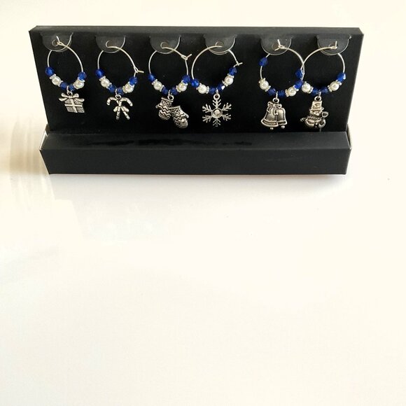 NEW HOLIDAY CHRISTMAS WINE GLASS CHARMS PARTY - Picture 3 of 5